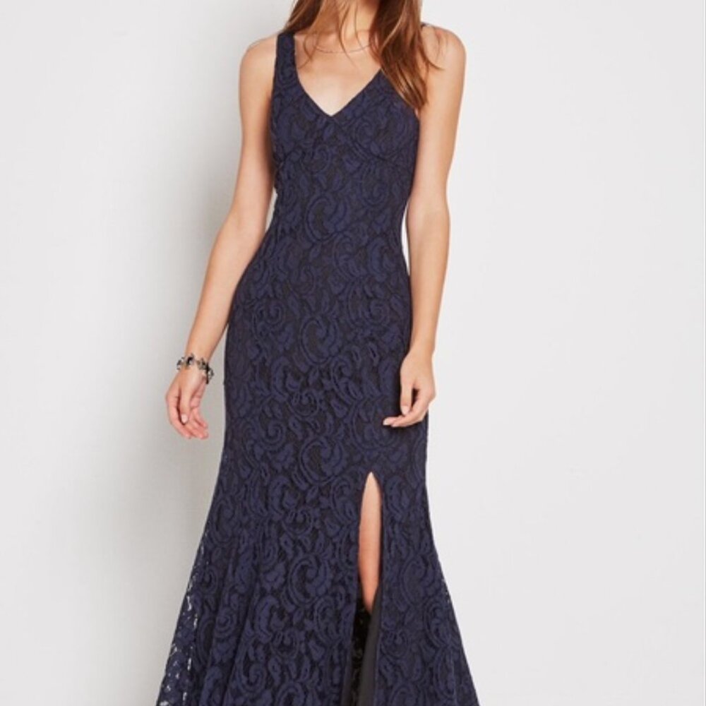 BCBG Generation Black Floral Lace Side Slit Dress - Size 2
